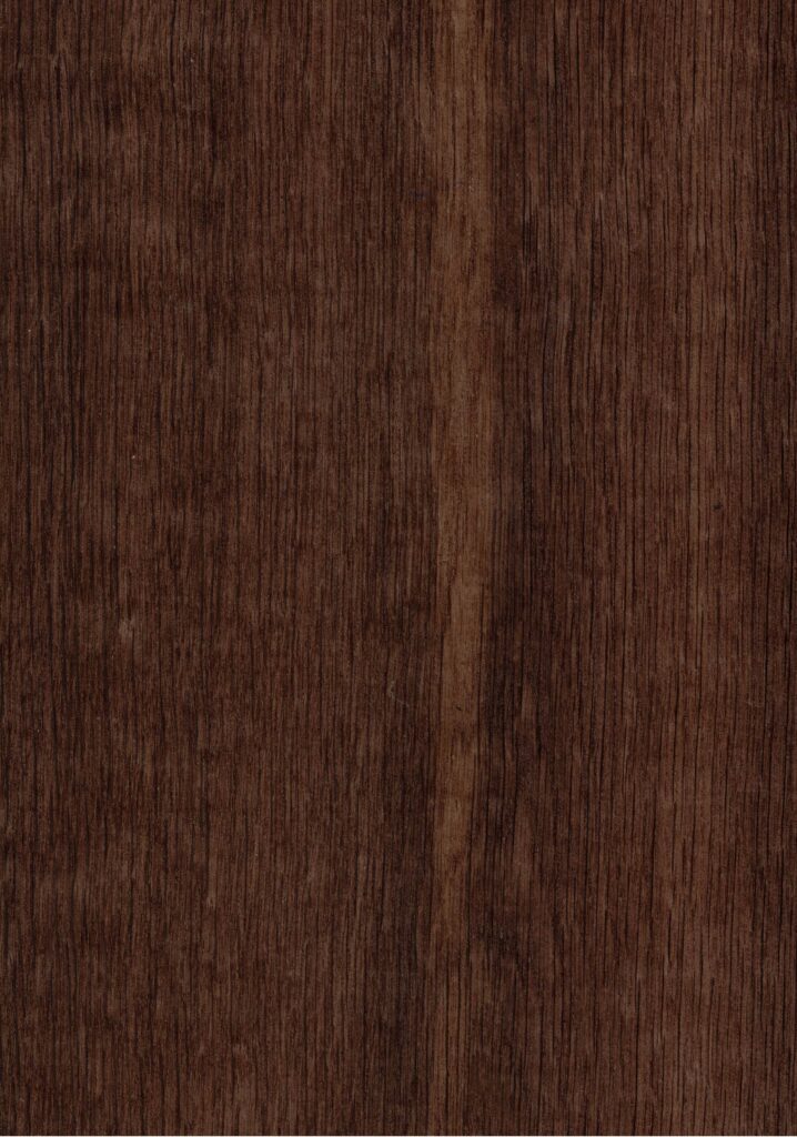 Mellemfarvet røget egetræ